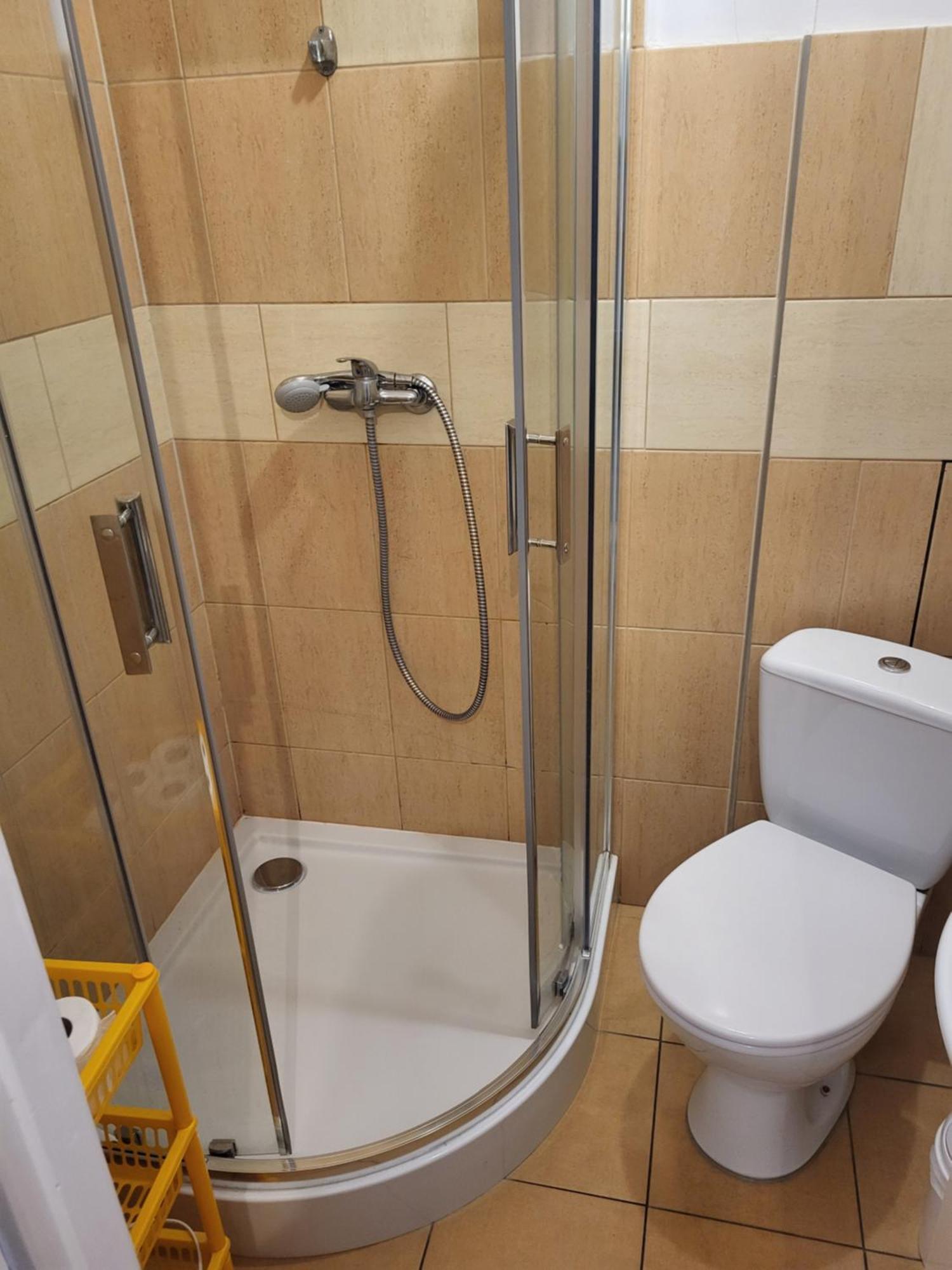 Pokoje Goscinne Przy Ogrodzie Staromiejskim Wroclaw Ngoại thất bức ảnh
