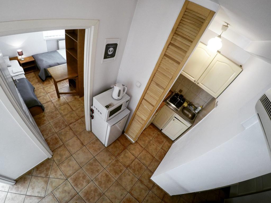 Pokoje Goscinne Przy Ogrodzie Staromiejskim Wroclaw Ngoại thất bức ảnh